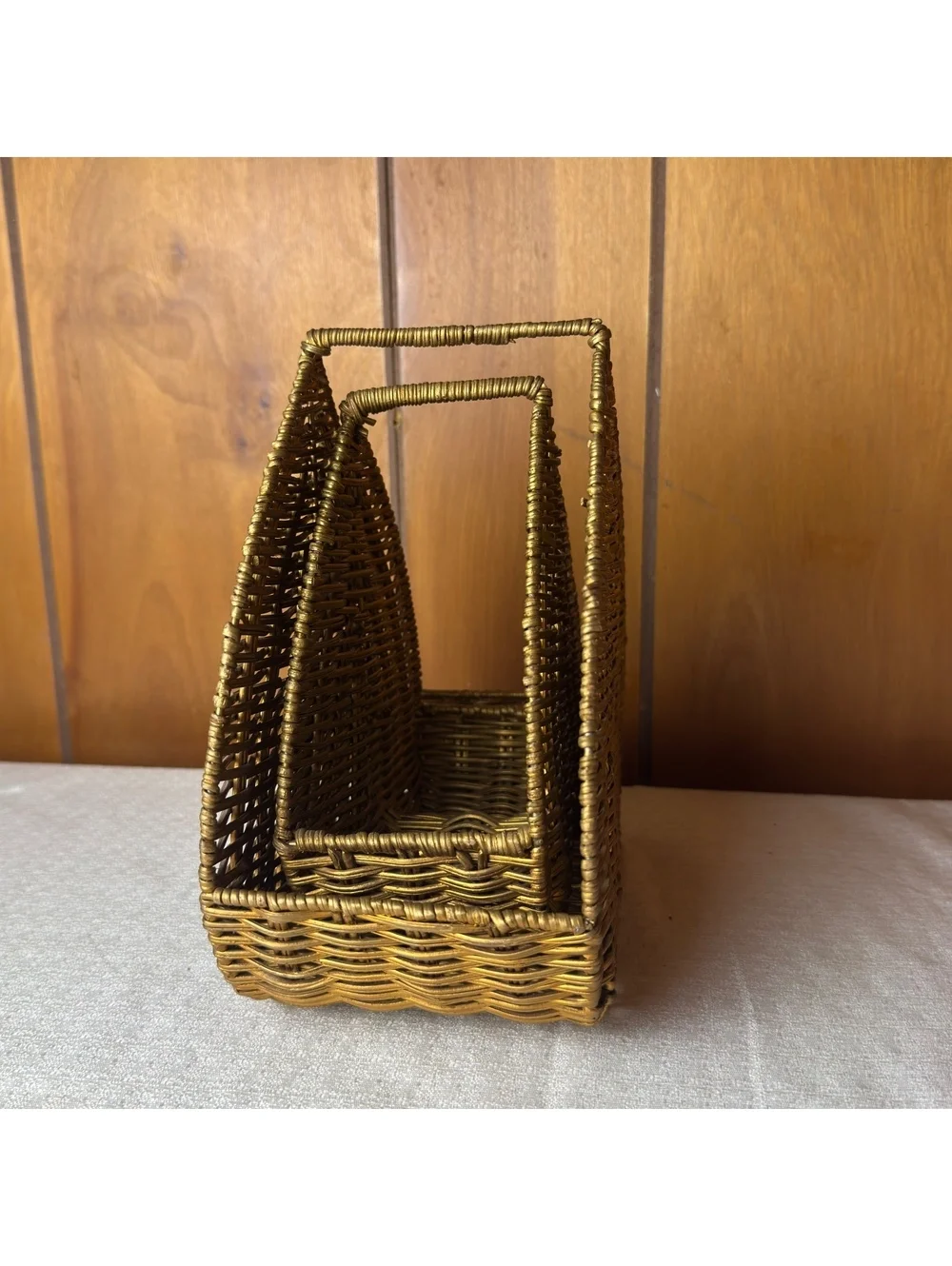 Vintage Wicker Basket Set of 2 Leaf Shape Handled Storage Baskets Boho Decor